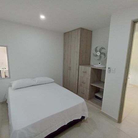 Apartamento Nuevo A Una Cuadra Del Rodadero Gaira Ngoại thất bức ảnh