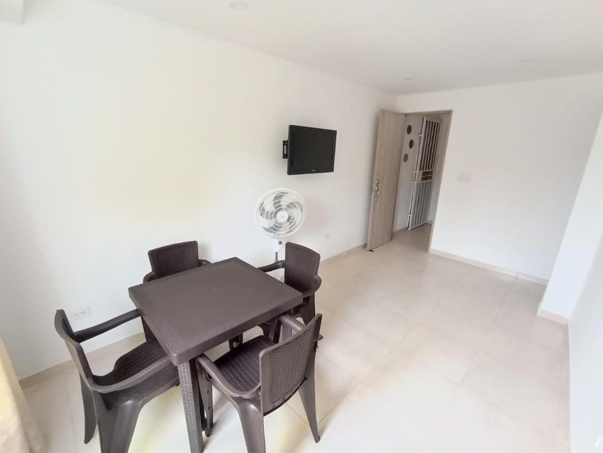 Apartamento Nuevo A Una Cuadra Del Rodadero Gaira Ngoại thất bức ảnh